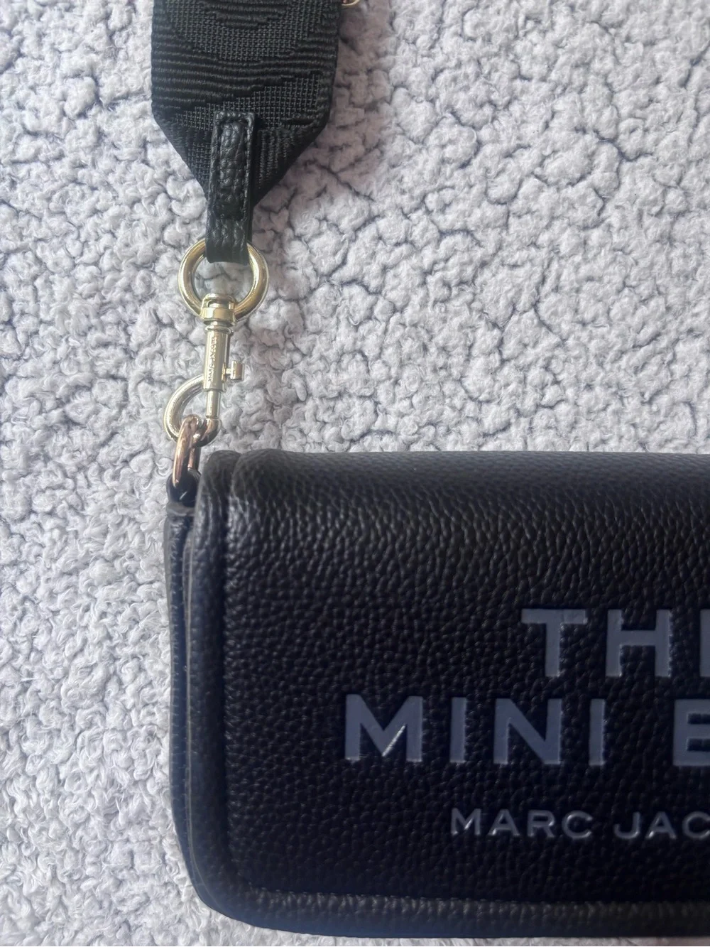 The Mini Bag Crossbody in Black - Picture 2 of 7